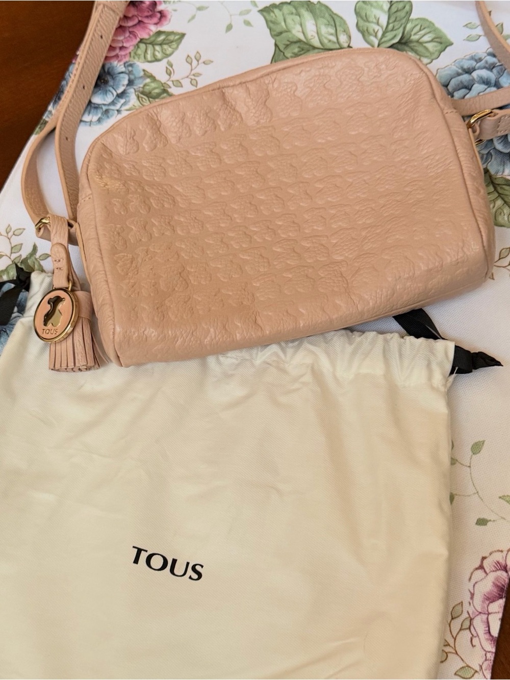 TOUS Pale Blush Pink Crossbody Bag with Tassel Charm - Picture 5 of 5